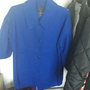 Short sleeve true blue wool coat small